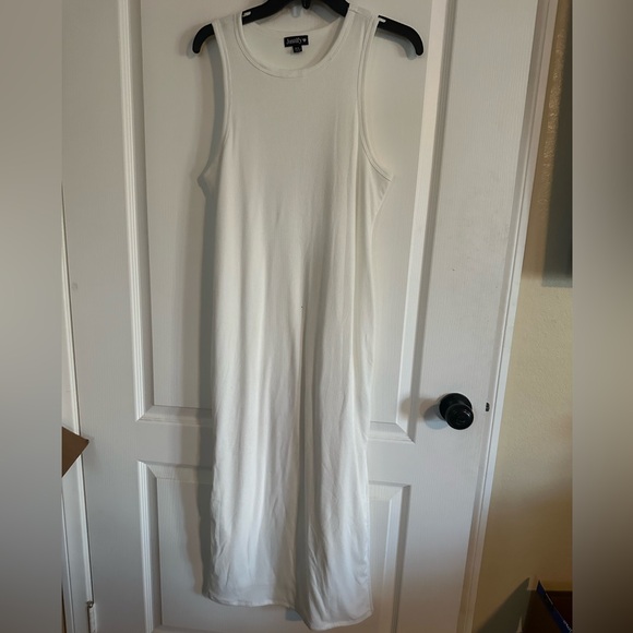 Justify Dresses & Skirts - 2/$30 NWOT Justify White Ribbed Tank Style Maxi Dress      Size XL